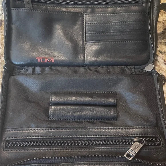 Tumi Black Leather Toiletry Bag - Picture 4 of 5